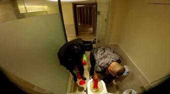 马桶大电影最新爆料,剧情反转揭秘,幕后黑手浮出水面!